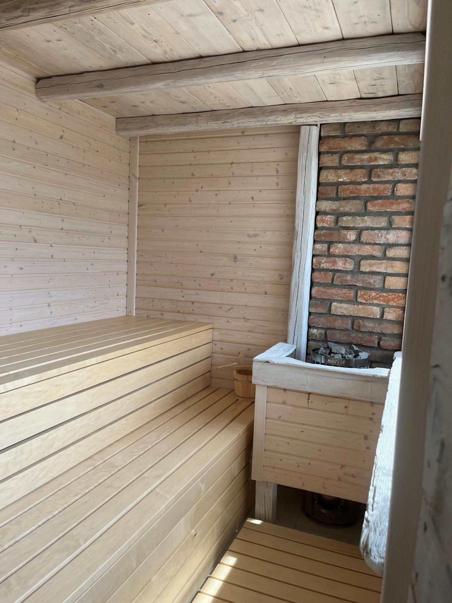 Penzion Primášé Dolni Vestonice Extérieur photo